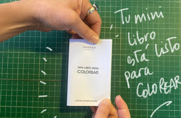 ¡Descarga tu mini libro para colorear!