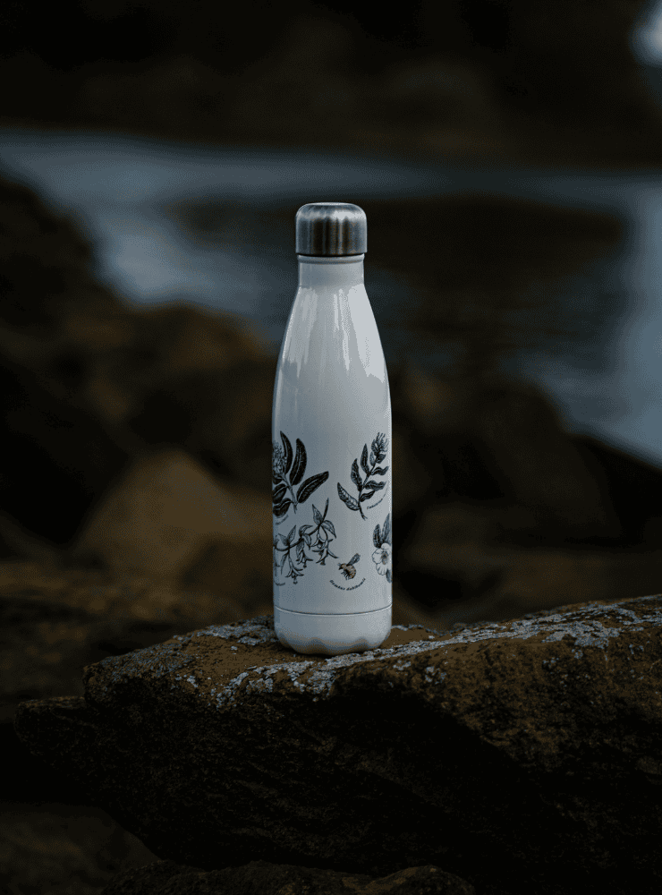 botella térmica 500ml diseño polinización Chile
botella reutilizable libre BPA fauna Chile
regalo botella térmica polinización Chile
botella térmica vuelta a clases polinización Chile
botella ecológica reutilizable fauna flora chilena
