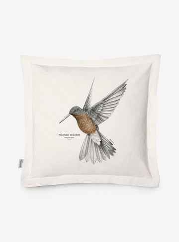 funda cojín diseño picaflor gigante Chile algodón
decoración hogar con colibrí más grande del mundo Chile
funda cojín algodón 50x50 picaflor gigante Chile
regalo decoración hogar picaflor gigante fauna Chile
funda cojín fauna cordillera Chile hogar