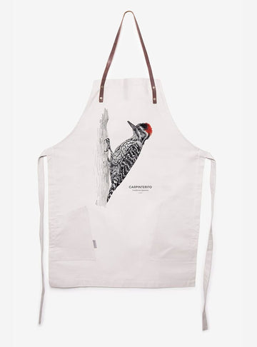 delantal algodón diseño carpinterito Chile
delantal tirantes cuero ave endémica bosque sur Chile
regalo delantal carpinterito ave endémica Chile
delantal cocina aves nativas Chile
delantal algodón cuero pájaro carpintero más pequeño Chile