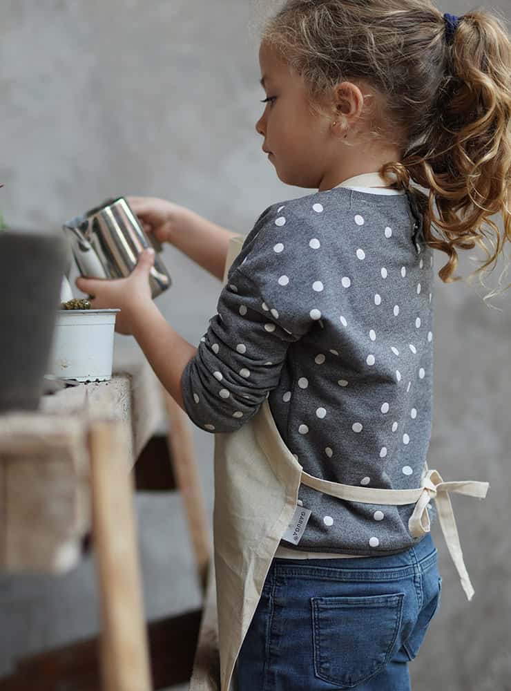 delantal infantil diseño martín pescador Chile
delantal niño talla 2-5 ave colorida ríos Chile
regalo niño delantal infantil martín pescador Chile
delantal escolar aves nativas Chile
delantal infantil algodón martín pescador ribereño Chile