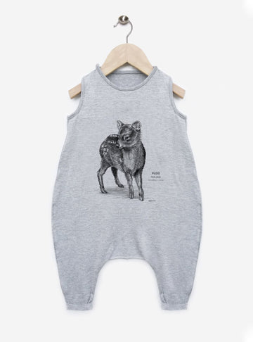 enterito bebé diseño pudú Chile algodón modal
ropa bebé con ciervo más pequeño del mundo Chile
enterito unisex bebé pudú bosque sur Chile
regalo bebé recién nacido pudú Chile
ropa bebé fauna vulnerable bosque templado Chile