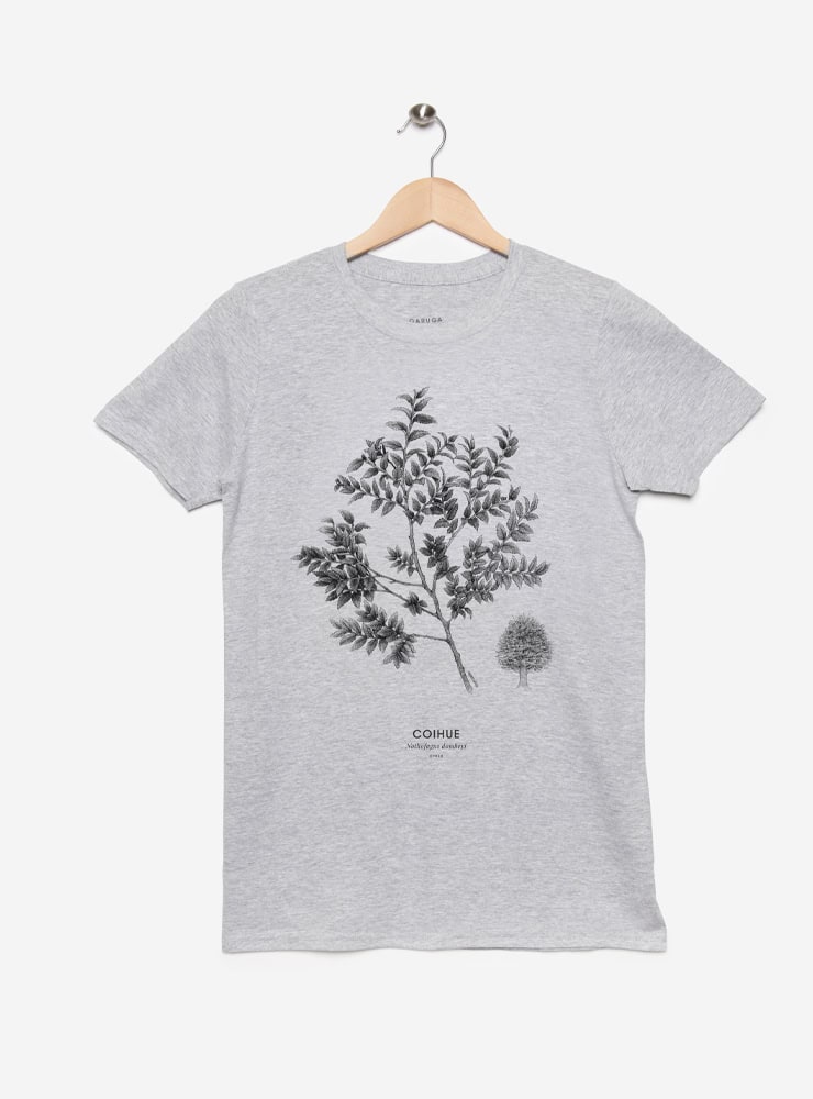 polera manga corta diseño coihue Chile
ropa con árbol nativo bosque valdiviano Chile
polera algodón unisex coihue bosque sur Chile
regalo con coihue árbol nativo Chile manga corta
ropa conservación bosque valdiviano Chile