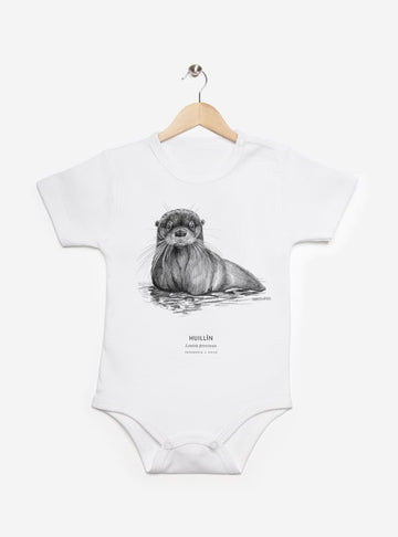 pilucho manga corta bebé diseño huillín Chile
ropa bebé manga corta con nutria río en peligro extinción Chile
pilucho algodón PIMA peruano manga corta huillín Chile
regalo recién nacido huillín pilucho manga corta Chile
ropa bebé fauna en peligro extinción ríos Chile manga corta