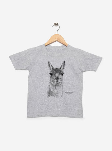 polera infantil manga corta diseño guanaco Patagonia Chile
ropa niño que apoya conservación guanaco Yastay
polera algodón niño camélido patagónico Chile
regalo niño conservación guanaco Chile impacto social
ropa infantil fauna patagónica Chile con propósito