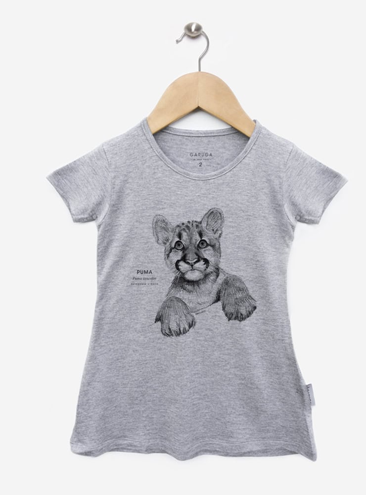 vestido gris infantil manga corta diseño puma cachorro Chile
ropa niña con cría felino nativo Chile color gris
vestido algodón modal gris niña puma cachorro
regalo niña puma cachorro vestido gris Chile
ropa infantil niña gris familia puma Chile