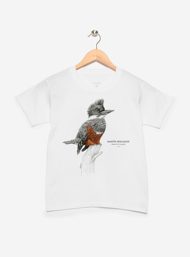 polera infantil manga corta diseño martín pescador Chile
ropa niño con ave colorida nativa ríos Chile
polera algodón niño ave ribereña Chile
regalo niño conservación martín pescador Chile
ropa infantil fauna lacustre Chile