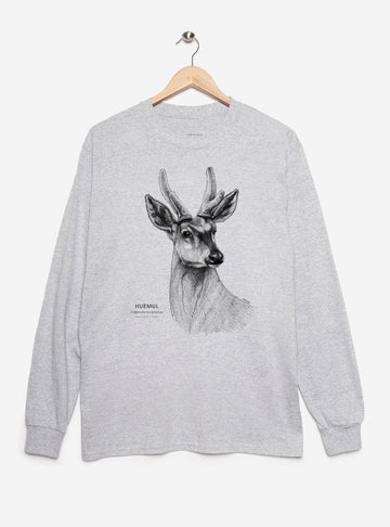 polera manga larga diseño huemul Chile
ropa con ciervo nacional Chile en peligro extinción manga larga
polera algodón unisex huemul patagónico manga larga
regalo conservación huemul Chile manga larga
ropa fauna en peligro extinción Chile manga larga