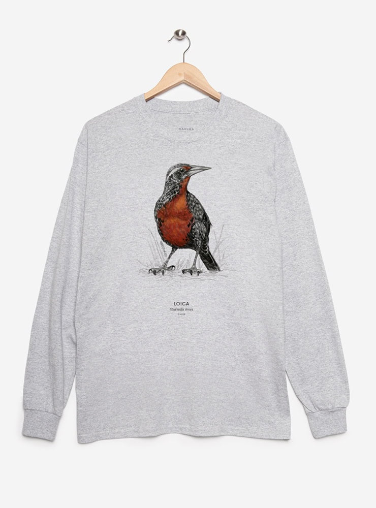 polera manga larga diseño loica Chile
ropa con ave nacional Chile pecho rojo manga larga
polera algodón unisex loica Chile manga larga
regalo con loica ave nacional Chile manga larga
ropa fauna pradera Chile manga larga entretiempo