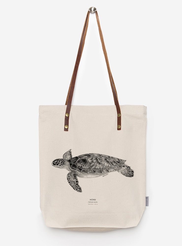 totebag diseño tortuga verde Chile
bolsa tela reutilizable tortuga verde fauna Chile
regalo totebag tortuga verde Chile
totebag alternativa plástico fauna chilena
totebag ilustración tortuga verde Chile sustentable